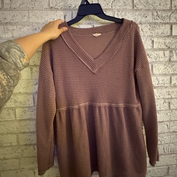 BiBi V-Neck Sweater - Picture 1 of 2